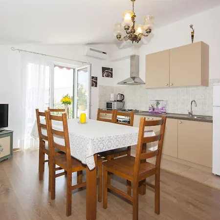 Apartman Suncica Rogoznica